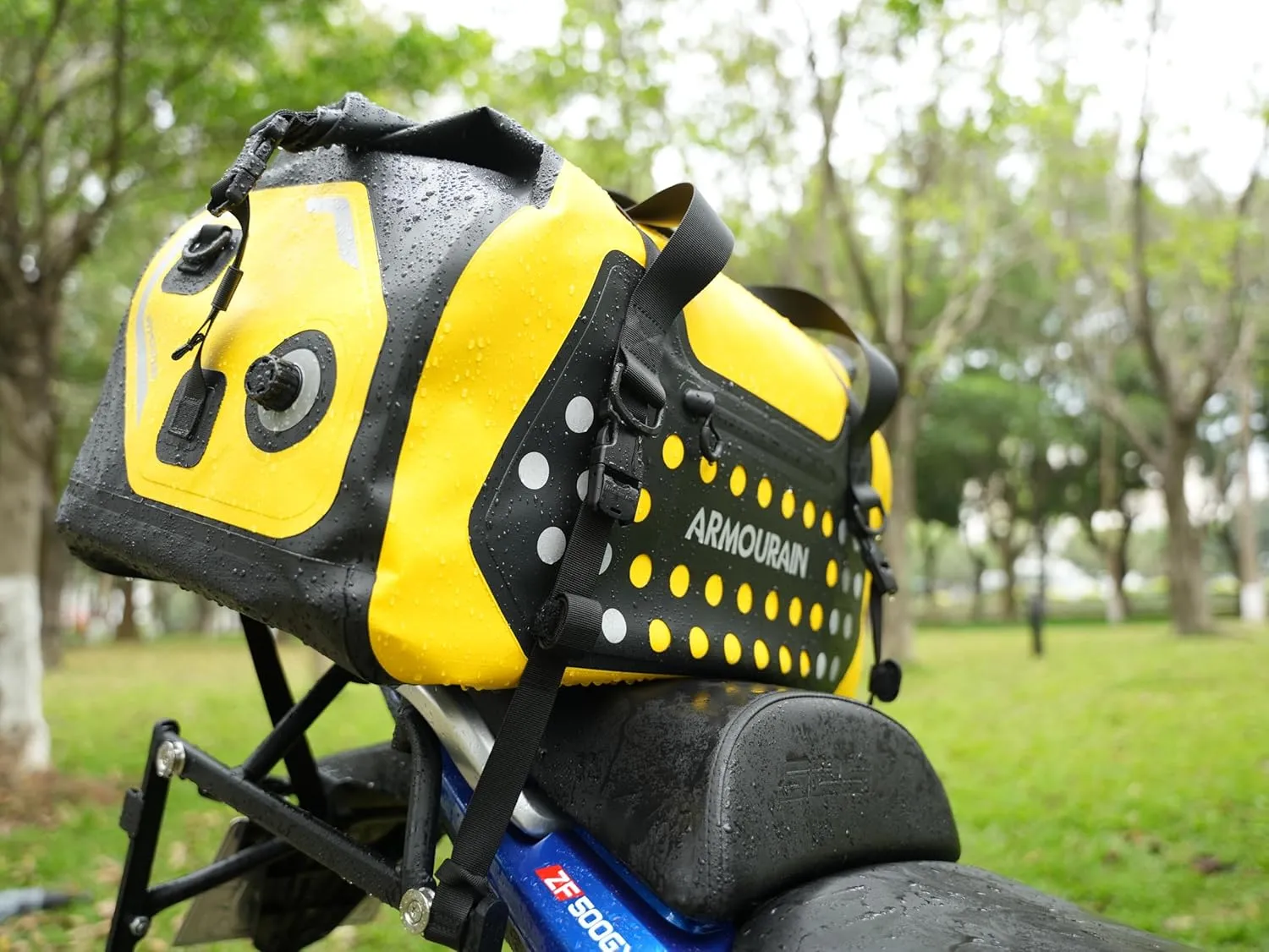 Waterproof Duffel Bag Motorcycle Tail Bags 75L Waterproof Bags for Travel Motorcycle Dry Bag PVC Backpack Heavy Duty Dry Duffle with Durable Straps for Travel,Boating,Motorbike,Kayaking
