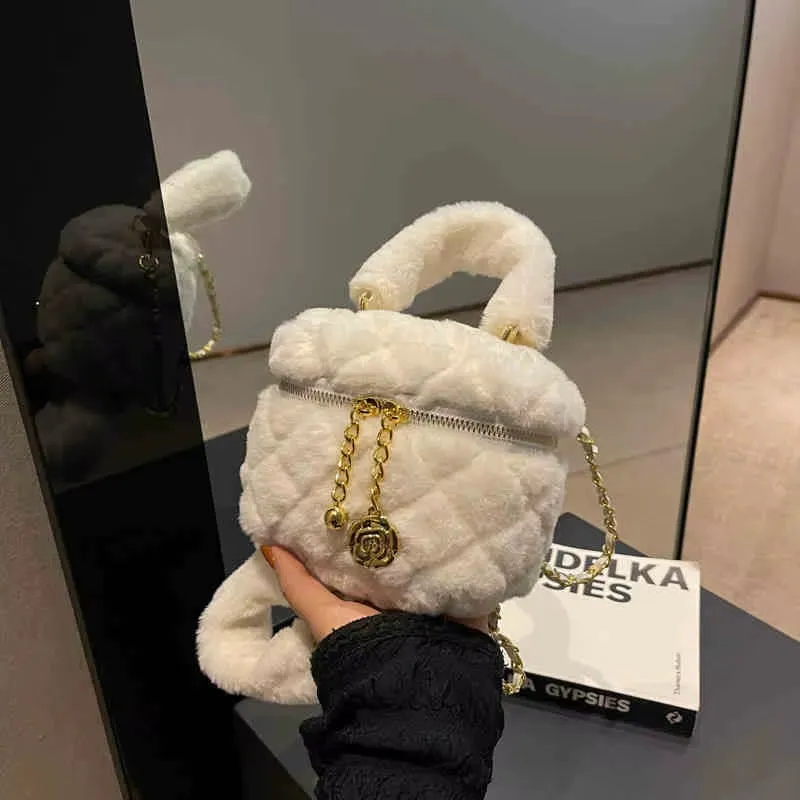Winter Faux Fur Mini Crossbody Bags for Women 2024 Fashion Furry Chain Box Bag Female Delicate Lipstick Coin Purse