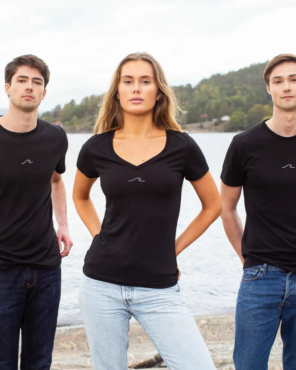 Women's Eco Ocean T-Shirt in Midnight Black